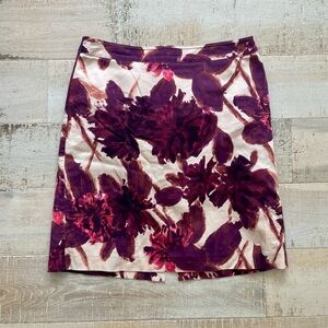 Van Heusen Studio Size 10 Burgundy and Beige Floral Pencil Skirt 100% Cotton